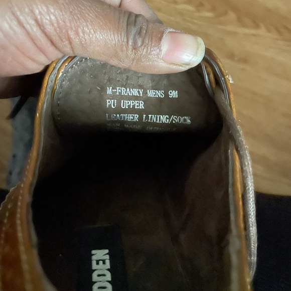 Men’s size 9 Steve Madden shoes. Great condition. - Picture 3 of 3